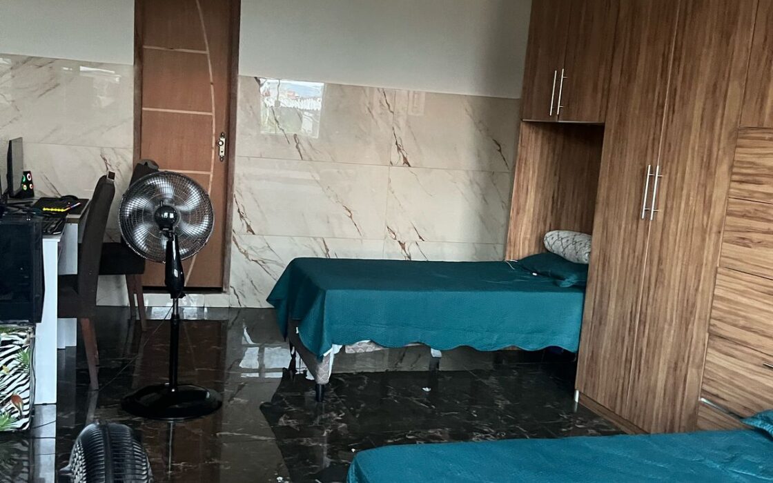 Triplex Exclusiva com Piscina e Espaço Gourmet em Sepetiba
