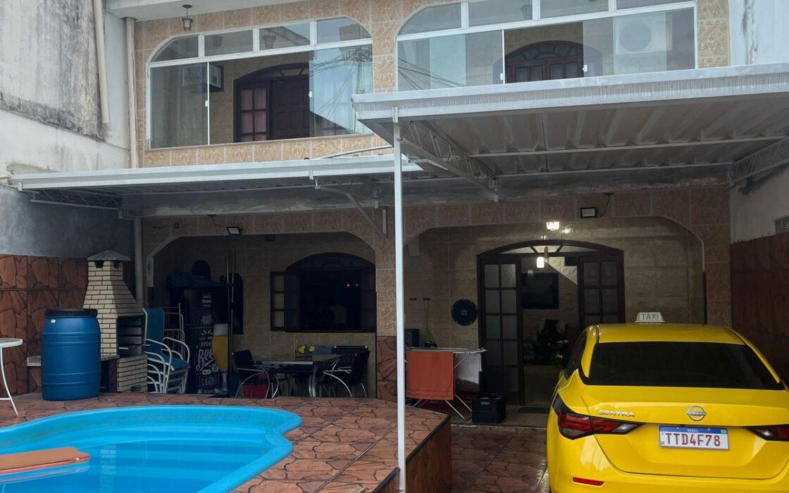 Triplex Exclusiva com Piscina e Espaço Gourmet em Sepetiba