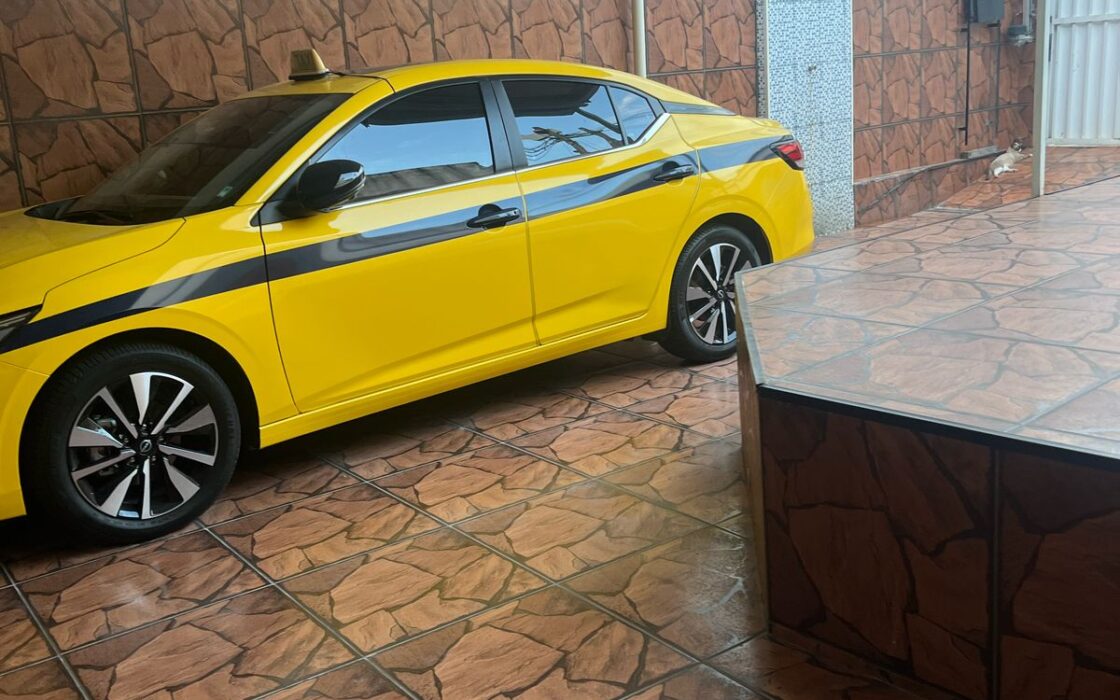 Triplex Exclusiva com Piscina e Espaço Gourmet em Sepetiba